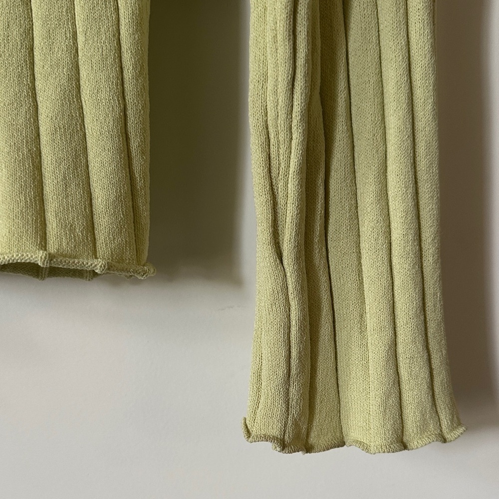 VITAE | Y2K Light Green Rib Knit Eyelet Button-Down Ruffled Cardigan - Picture 10 of 13